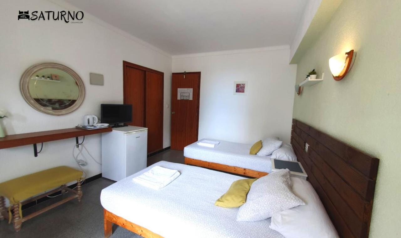 Hotel Saturno Cala Millor  Esterno foto